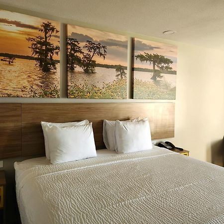 Days Inn By Wyndham Lafayette Scott المظهر الخارجي الصورة